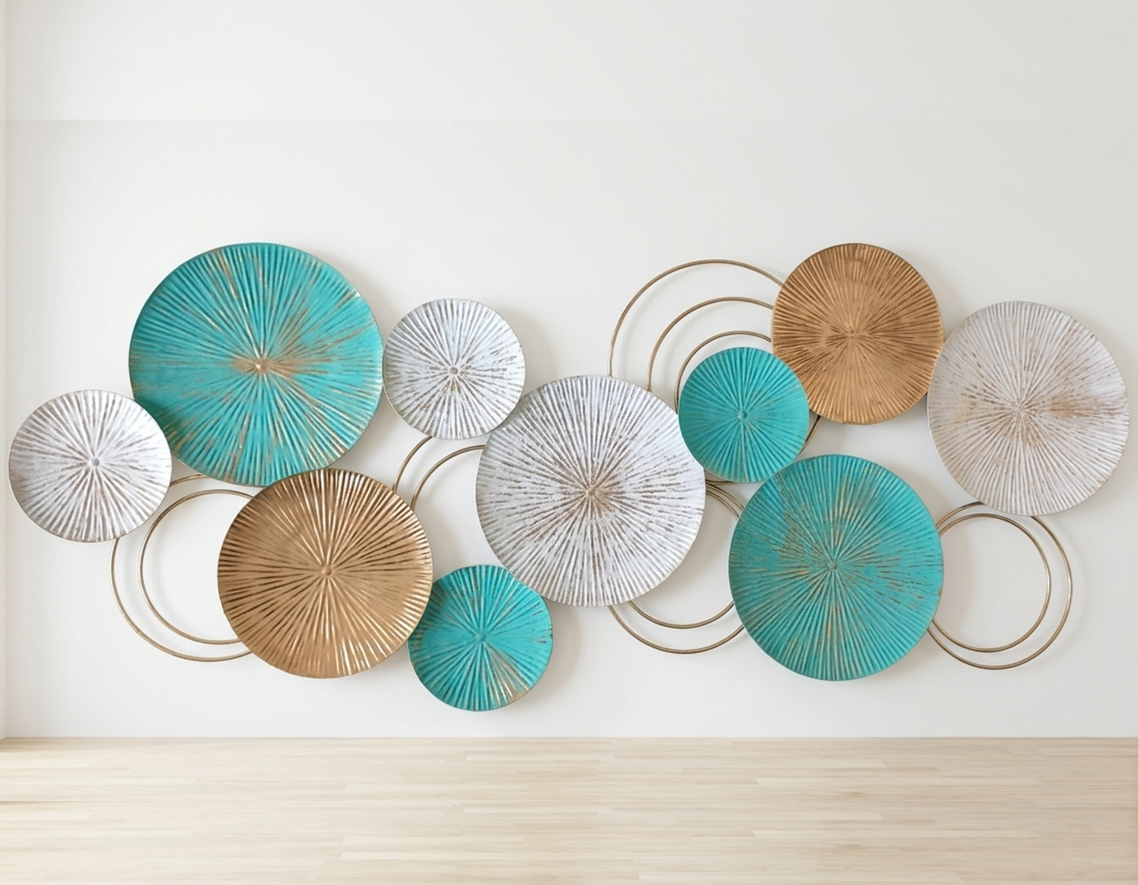 Modern Gold Metal Wall Art - Geometric Circle Design